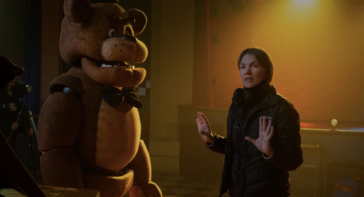 O diretor de Five Nights At Freddy's explica as razões criativas pelas  quais o filme não foi classificado como R